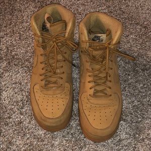 (2018) Air Force 1 Flax Hightop